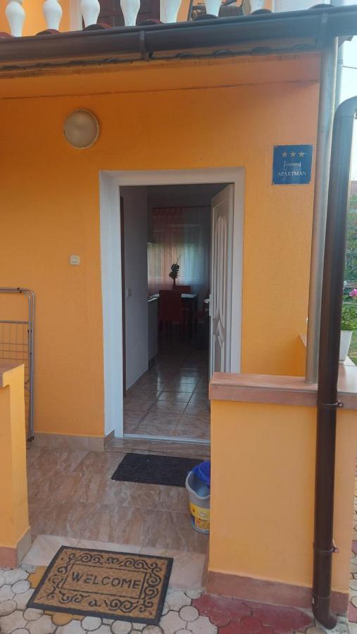 Apartman Sneky Vodnjan Buitenkant foto